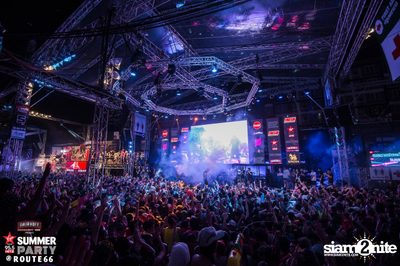 Smirnoff Midnight 100 นำเสนอ 95.5 Virgin Hitz Summer Party (อัลบั้มที่ 1) — photo 163