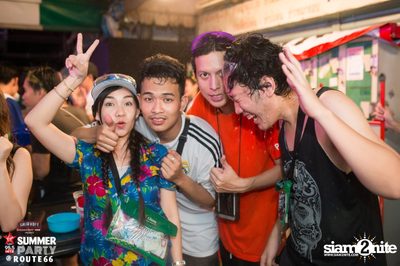 Smirnoff Midnight 100 นำเสนอ 95.5 Virgin Hitz Summer Party (อัลบั้มที่ 1) — photo 185