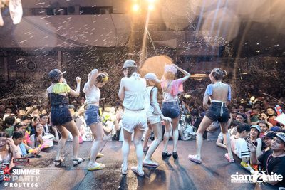 Smirnoff Midnight 100 นำเสนอ 95.5 Virgin Hitz Summer Party (อัลบั้มที่ 2) — photo 23
