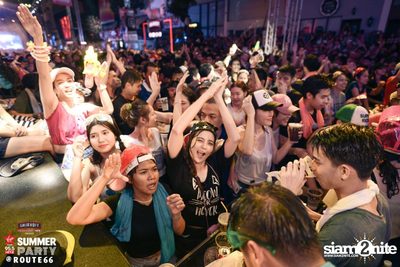 Smirnoff Midnight 100 นำเสนอ 95.5 Virgin Hitz Summer Party (อัลบั้มที่ 2) — photo 54