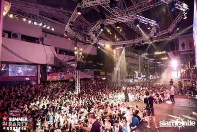 Smirnoff Midnight 100 นำเสนอ 95.5 Virgin Hitz Summer Party (อัลบั้มที่ 2) — photo 65