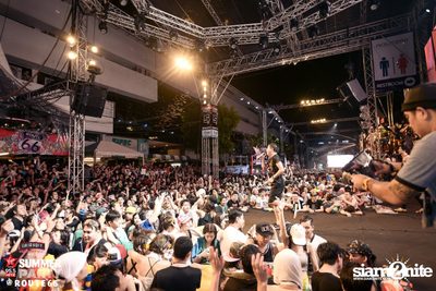 Smirnoff Midnight 100 นำเสนอ 95.5 Virgin Hitz Summer Party (อัลบั้มที่ 2) — photo 70