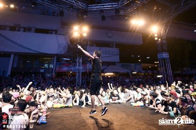 Smirnoff Midnight 100 นำเสนอ 95.5 Virgin Hitz Summer Party (อัลบั้มที่ 2) — photo 73