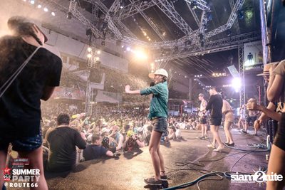 Smirnoff Midnight 100 นำเสนอ 95.5 Virgin Hitz Summer Party (อัลบั้มที่ 2) — photo 132