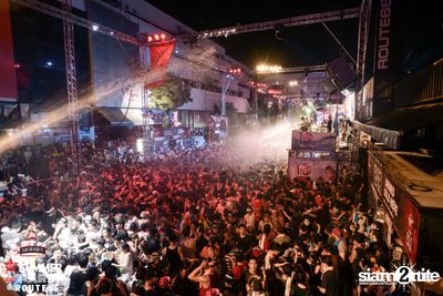 Smirnoff Midnight 100 นำเสนอ 95.5 Virgin Hitz Summer Party (อัลบั้มที่ 2) — photo 143
