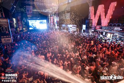 Smirnoff Midnight 100 นำเสนอ 95.5 Virgin Hitz Summer Party (อัลบั้มที่ 2) — photo 145