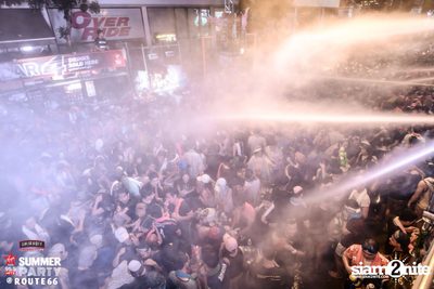 Smirnoff Midnight 100 นำเสนอ 95.5 Virgin Hitz Summer Party (อัลบั้มที่ 2) — photo 159