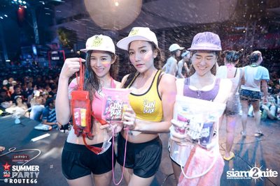 Smirnoff Midnight 100 นำเสนอ 95.5 Virgin Hitz Summer Party (อัลบั้มที่ 2) — photo 171