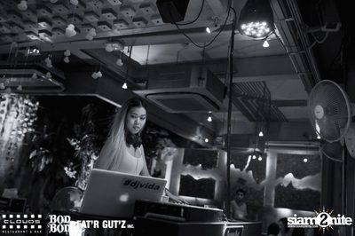 Thursday Night at Clouds, Bon Bon & FatR Gutz, Seenspace — photo 3
