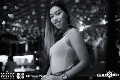Thursday Night at Clouds, Bon Bon & FatR Gutz, Seenspace — photo 66