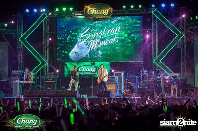 Chang Music Connection นำเสนอ Songkran Moments ที่ เซ็นทรัล เฟสติวัล — photo 76