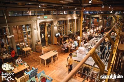คืนวันศุกร์ ที่ร้าน แฮปปี้ ฟิช, เอเชีย ทีค เดอะ ริเวอร์ฟร้อนท์ — photo 12
