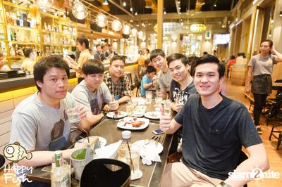 คืนวันศุกร์ ที่ร้าน แฮปปี้ ฟิช, เอเชีย ทีค เดอะ ริเวอร์ฟร้อนท์ — photo 47