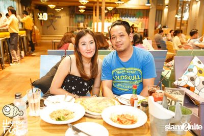 คืนวันศุกร์ ที่ร้าน แฮปปี้ ฟิช, เอเชีย ทีค เดอะ ริเวอร์ฟร้อนท์ — photo 70