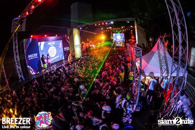 BREEZER presents Water Wars Live life in colour at RCA Block A — photo 3