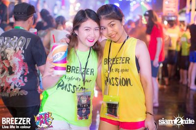 BREEZER presents Water Wars Live life in colour at RCA Block A — photo 13