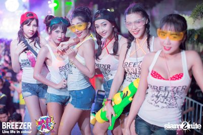 BREEZER presents Water Wars Live life in colour at RCA Block A — photo 28