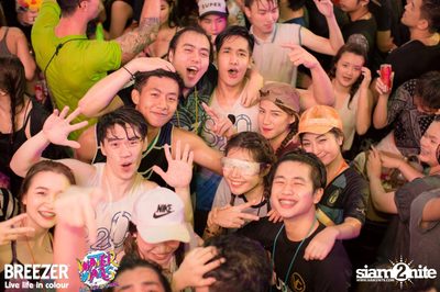 BREEZER presents Water Wars Live life in colour at RCA Block A — photo 31