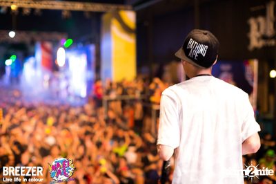 BREEZER presents Water Wars Live life in colour at RCA Block A — photo 37