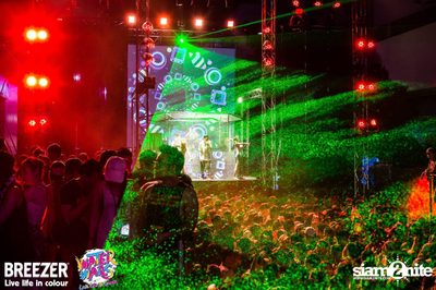 BREEZER presents Water Wars Live life in colour at RCA Block A — photo 58