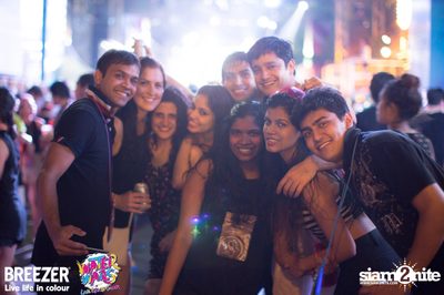 BREEZER presents Water Wars Live life in colour at RCA Block A — photo 65