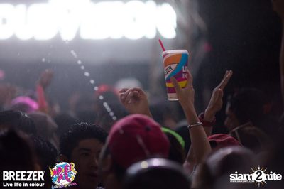 BREEZER presents Water Wars Live life in colour at RCA Block A — photo 94