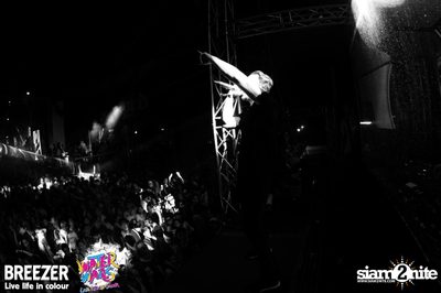 BREEZER presents Water Wars Live life in colour at RCA Block A — photo 97
