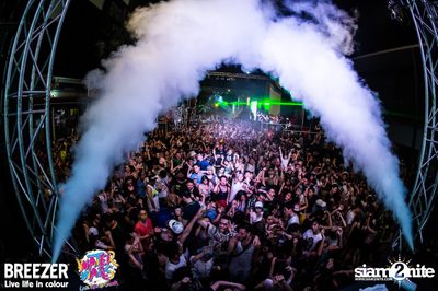 BREEZER presents Water Wars Live life in colour at RCA Block A — photo 139