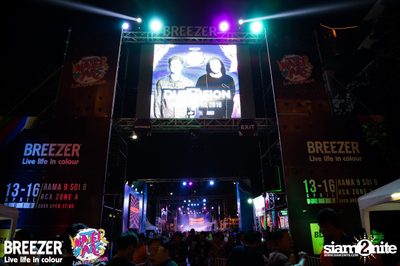 BREEZER presents Water Wars Live life in colour at RCA Block A — photo 150