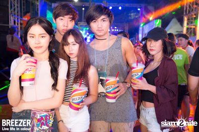 BREEZER presents Water Wars Live life in colour at RCA Block A — photo 159
