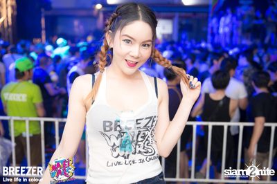 BREEZER presents Water Wars Live life in colour at RCA Block A — photo 208