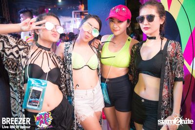 BREEZER presents Water Wars Live life in colour at RCA Block A — photo 220