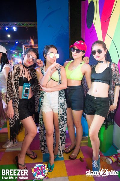 BREEZER presents Water Wars Live life in colour at RCA Block A — photo 221