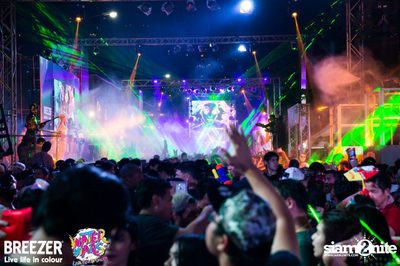 BREEZER presents Water Wars Live life in colour at RCA Block A — photo 222