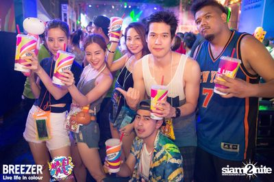BREEZER presents Water Wars Live life in colour at RCA Block A — photo 223