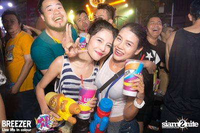 BREEZER presents Water Wars Live life in colour at RCA Block A — photo 243