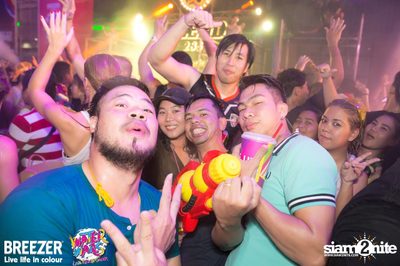 BREEZER presents Water Wars Live life in colour at RCA Block A — photo 244