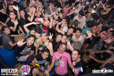 BREEZER presents Water Wars Live life in colour at RCA Block A — photo 262