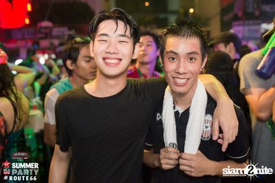 Smirnoff Midnight 100 นำเสนอ 95.5 Virgin Hitz Summer Party — photo 6