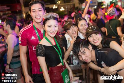 Smirnoff Midnight 100 นำเสนอ 95.5 Virgin Hitz Summer Party — photo 9
