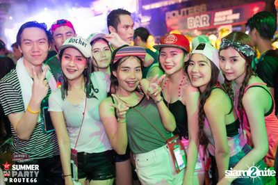 Smirnoff Midnight 100 นำเสนอ 95.5 Virgin Hitz Summer Party — photo 13
