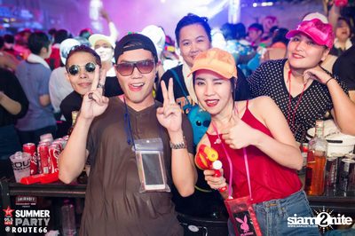 Smirnoff Midnight 100 นำเสนอ 95.5 Virgin Hitz Summer Party — photo 15