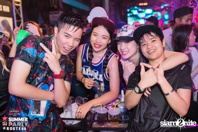 Smirnoff Midnight 100 นำเสนอ 95.5 Virgin Hitz Summer Party — photo 16