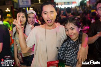 Smirnoff Midnight 100 นำเสนอ 95.5 Virgin Hitz Summer Party — photo 20