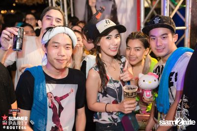 Smirnoff Midnight 100 นำเสนอ 95.5 Virgin Hitz Summer Party — photo 23