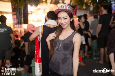 Smirnoff Midnight 100 นำเสนอ 95.5 Virgin Hitz Summer Party — photo 41