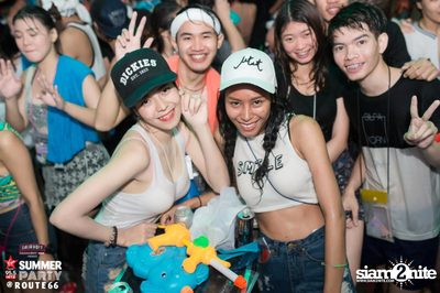 Smirnoff Midnight 100 นำเสนอ 95.5 Virgin Hitz Summer Party — photo 56