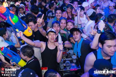 Smirnoff Midnight 100 นำเสนอ 95.5 Virgin Hitz Summer Party — photo 62