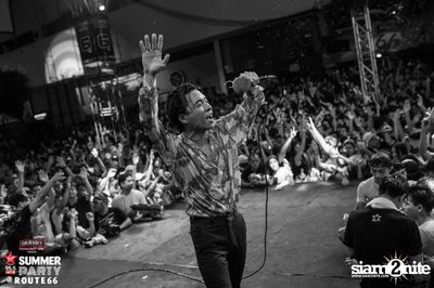 Smirnoff Midnight 100 นำเสนอ 95.5 Virgin Hitz Summer Party — photo 79