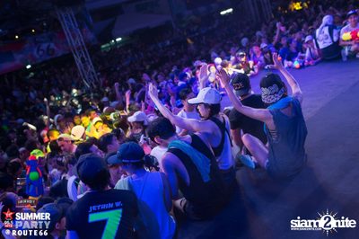 Smirnoff Midnight 100 นำเสนอ 95.5 Virgin Hitz Summer Party — photo 82